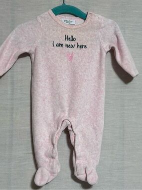 Sterling Baby 3M Pink Velour Hello I Am New Here Footed Sleeper